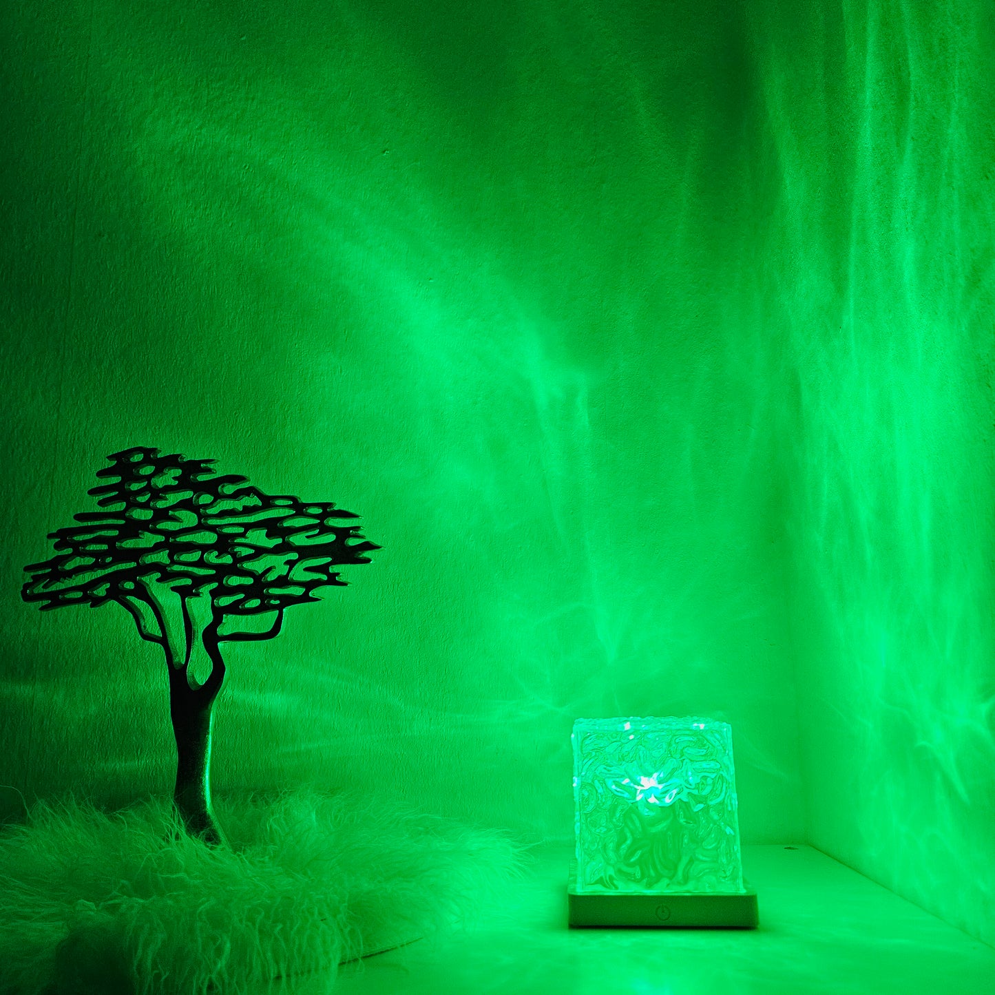 Aurawave's lamp